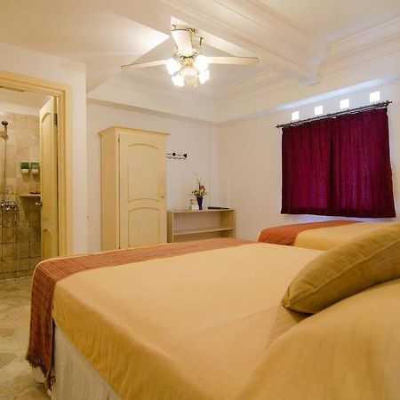 Club Bali Suites At Kota Bunga チパナス エクステリア 写真