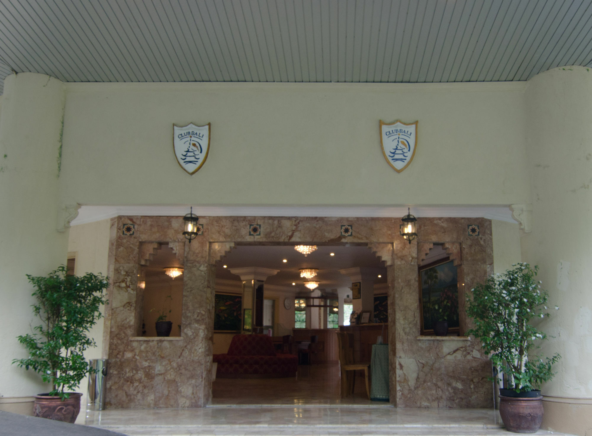 Club Bali Suites At Kota Bunga チパナス エクステリア 写真